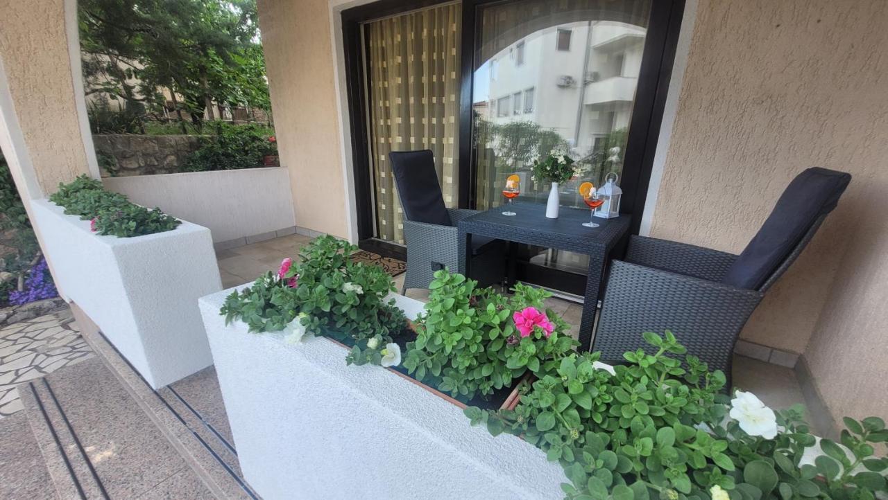 Appartement Lily à Krk Town Extérieur photo