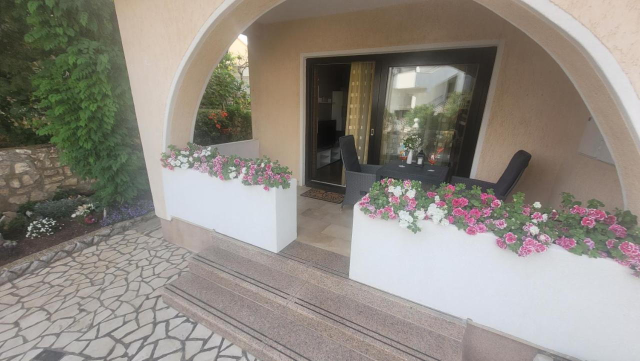 Appartement Lily à Krk Town Extérieur photo